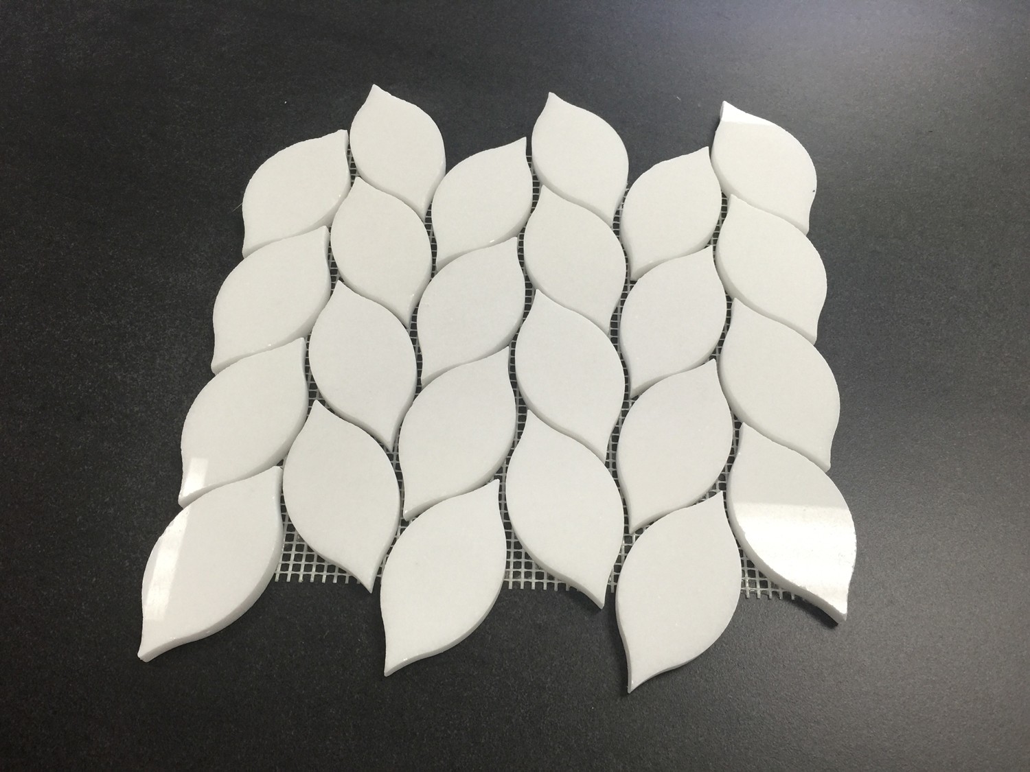 12x12 Thassos White Leaf Pattern Polished Marble Mosaic Tile